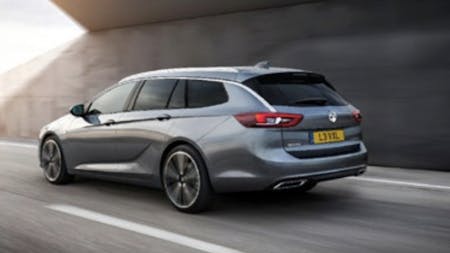 WhatCar? Impressed By New Insignia Sports Tourer
