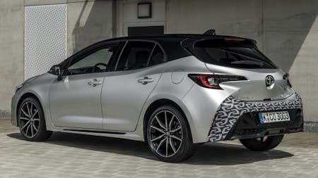 New Toyota Corolla MY2023 - WhatCar? Review