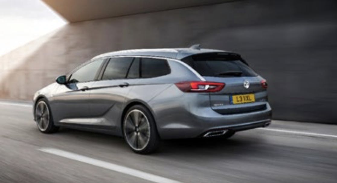 WhatCar? Impressed By New Insignia Sports Tourer