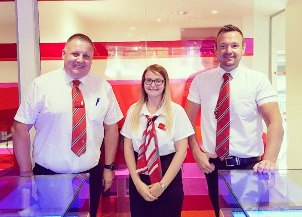 Meet Dave and Zara at SLM Toyota Hastings