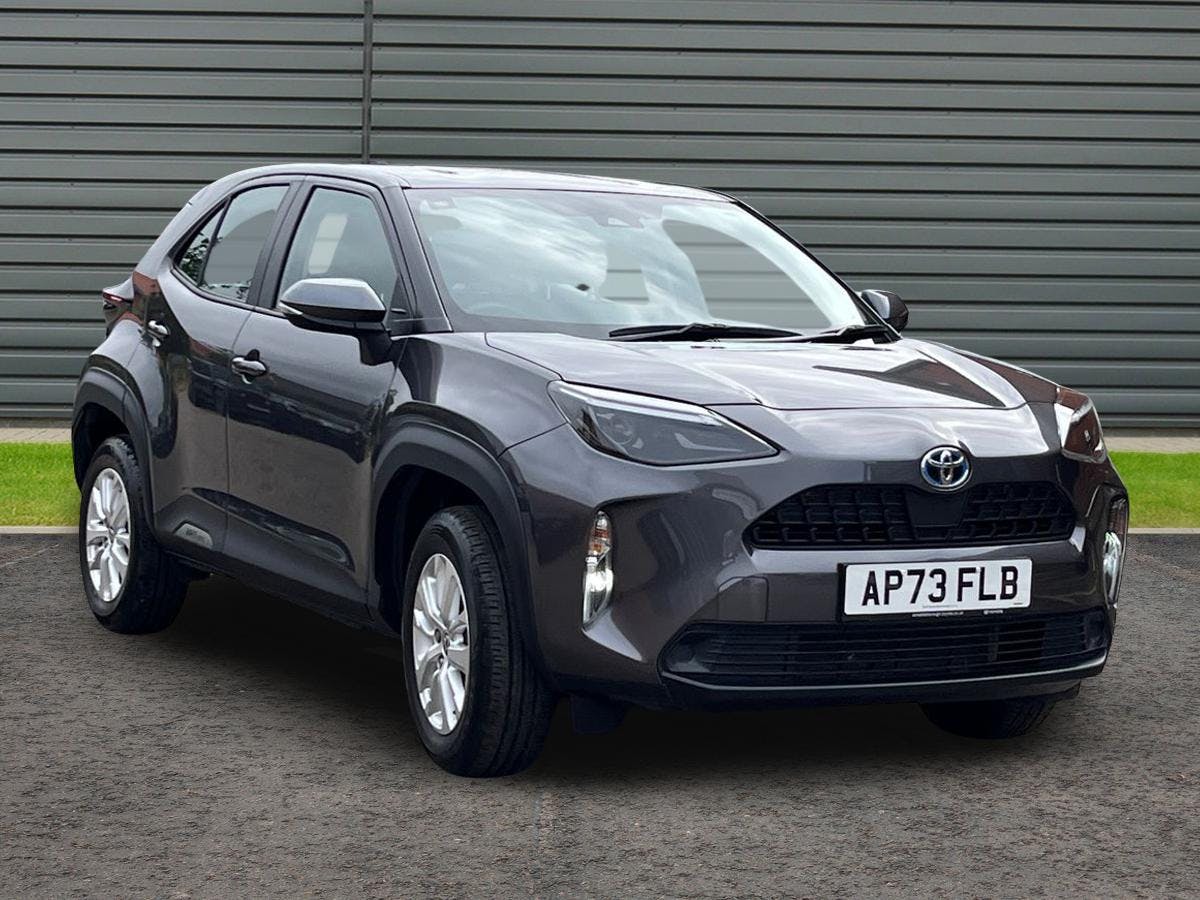 2023 TOYOTA YARIS CROSS
