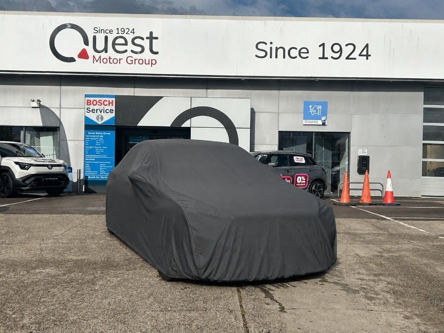 Suzuki E Vitara dealer public-web source image