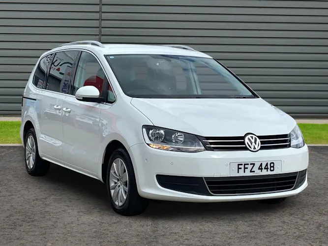 2017 VOLKSWAGEN SHARAN 2.0 TDI SE NAV MPV 5DR DIESEL DSG 2.0 DIESEL AUTOMATIC 14,256... photo